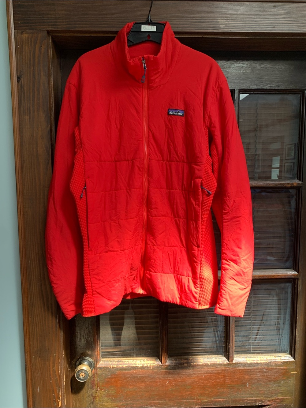 Patagonia Men's tech light jacket. Vents well, front chest w poly insulation.